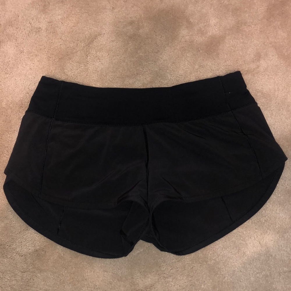 Lululemon speed up shorts 2.5”